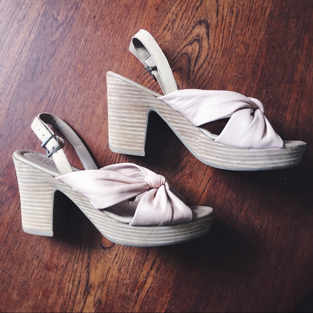 Kenneth Cole Reaction High Heeled Sandal
